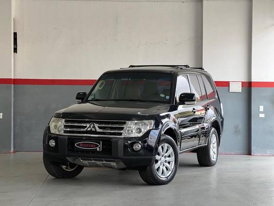MITSUBISHI PAJERO FULL 3.2 HPE 4X4 16V TURBO INTERCOOLER DIESEL 4P AUTOMÁTICO
